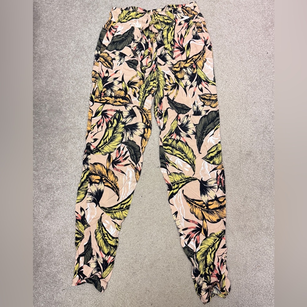 Tropical Print Tie-waist Pants